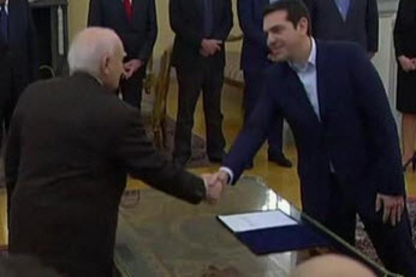 تسيبراس يشغل منصب رئيس الوزراء اليوناني